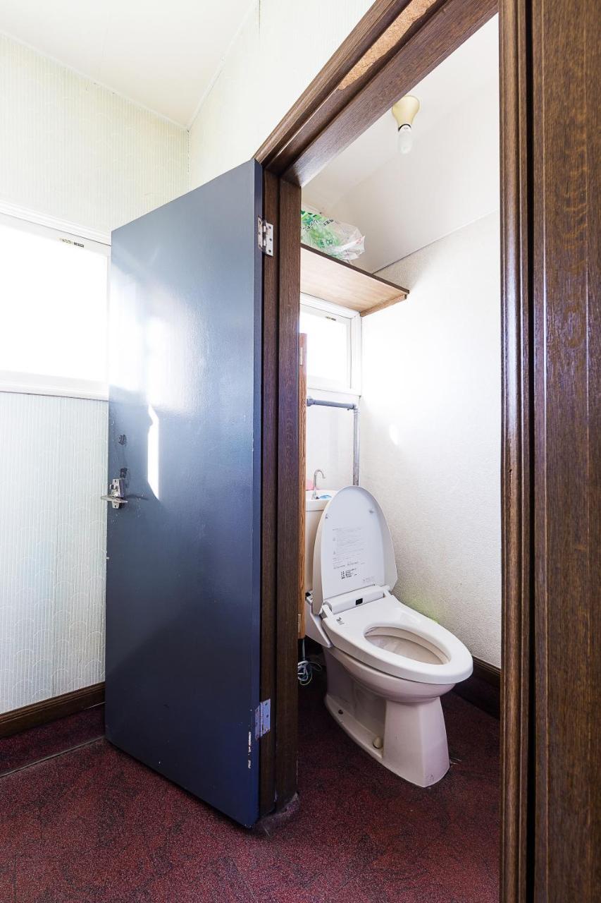 Minshuku Nihonkai Hotell Ishikari Exteriör bild