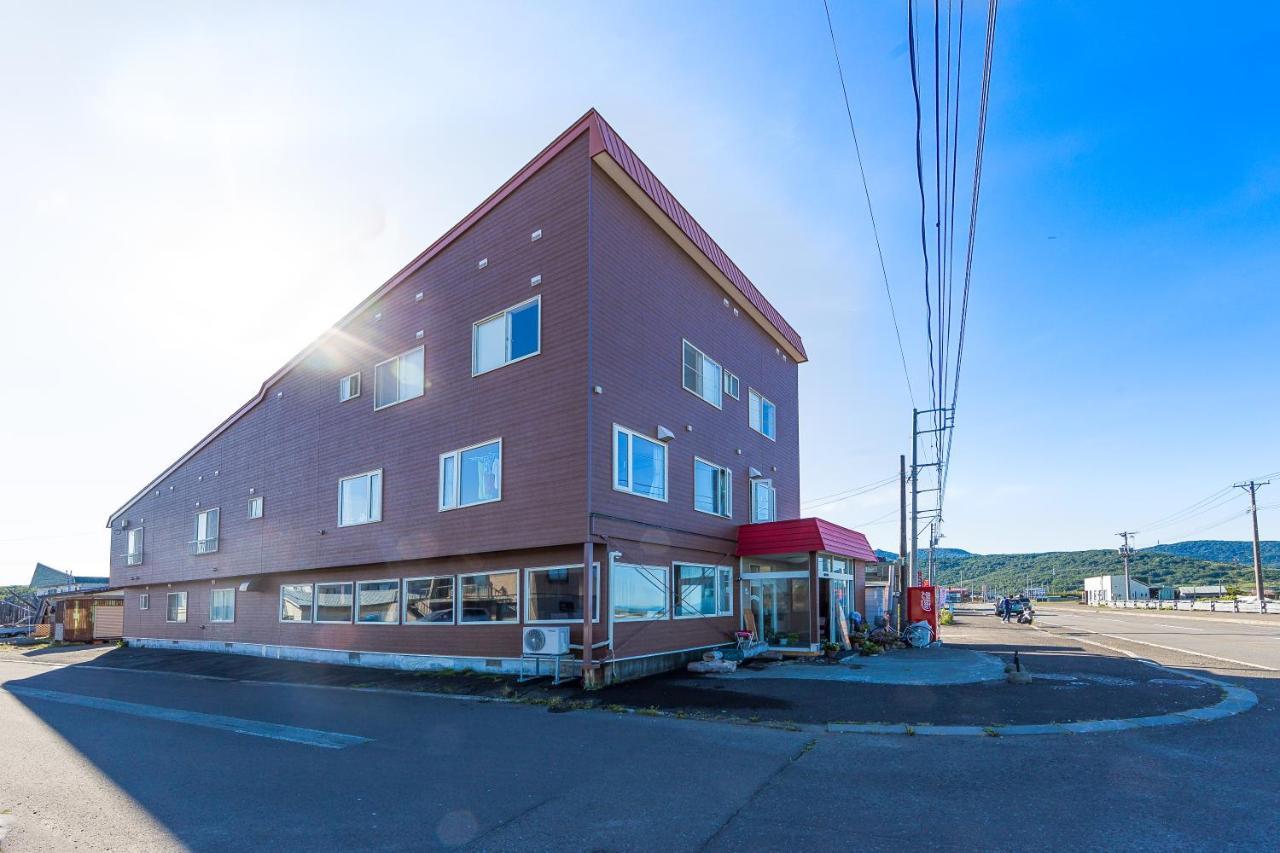 Minshuku Nihonkai Hotell Ishikari Exteriör bild